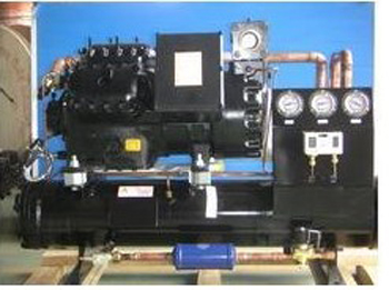 Semi-closed piston refrigeration compressor 4SAH-2000